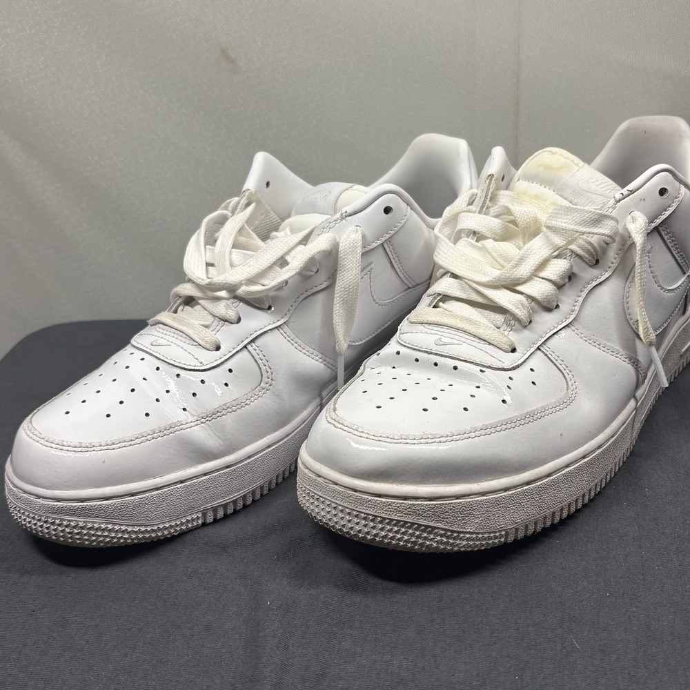 Nike Men Air Force 1 Patent Leather 11.5 White Low Top Sneaker IV2857-100